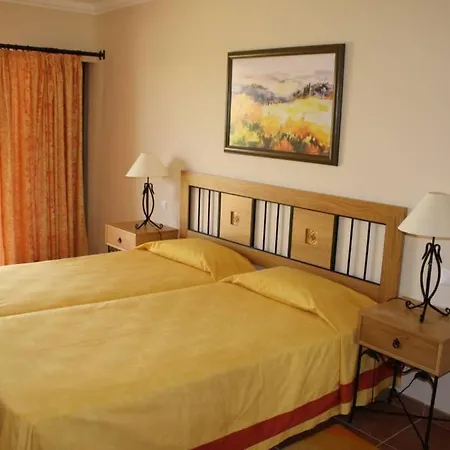 T1 - Senhora Da Rocha Apartment