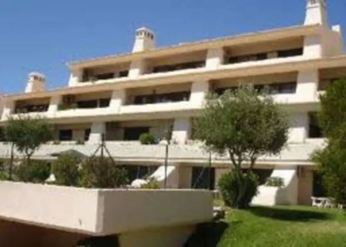 T1 - Senhora Da Rocha