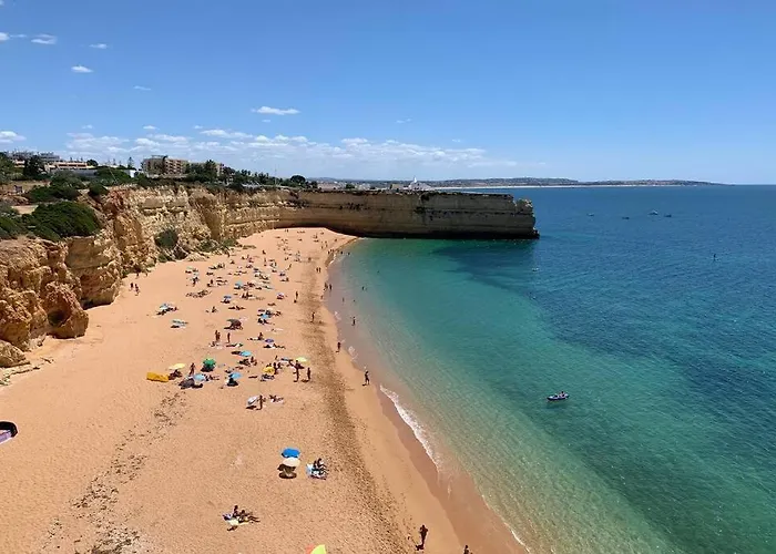 T1 - Senhora Da Rocha *