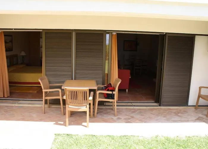 T1 - Senhora Da Rocha * Porches (Algarve)